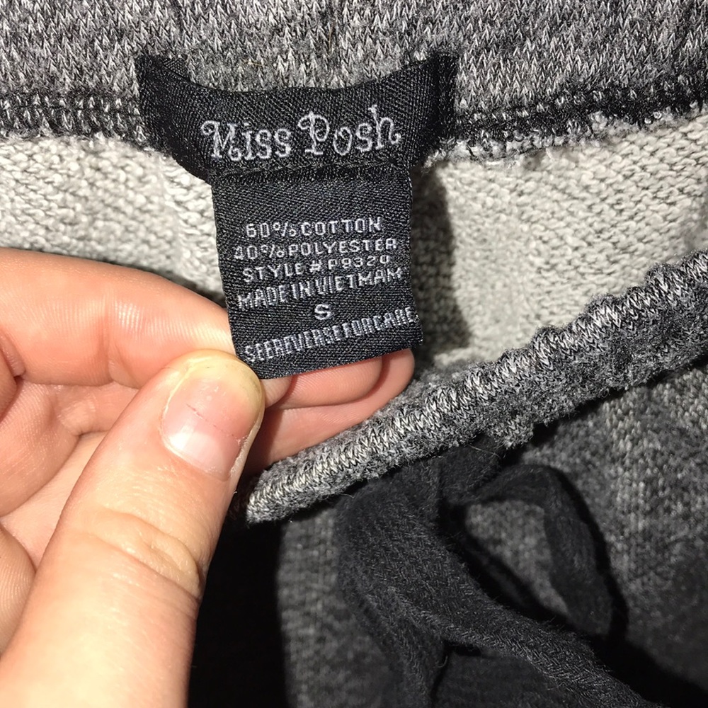 Joggers - Picture 3 of 3